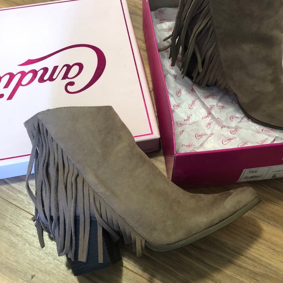 Chunky Wedge tassel boot - Picture 3 of 4